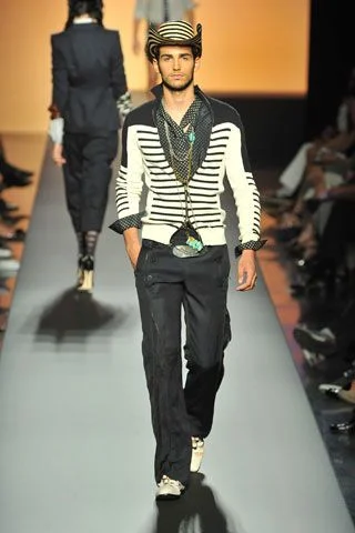 Look 33